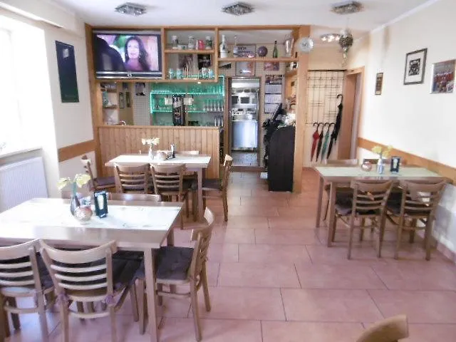 ゲストハウス ,,zum Schwarzen Baer