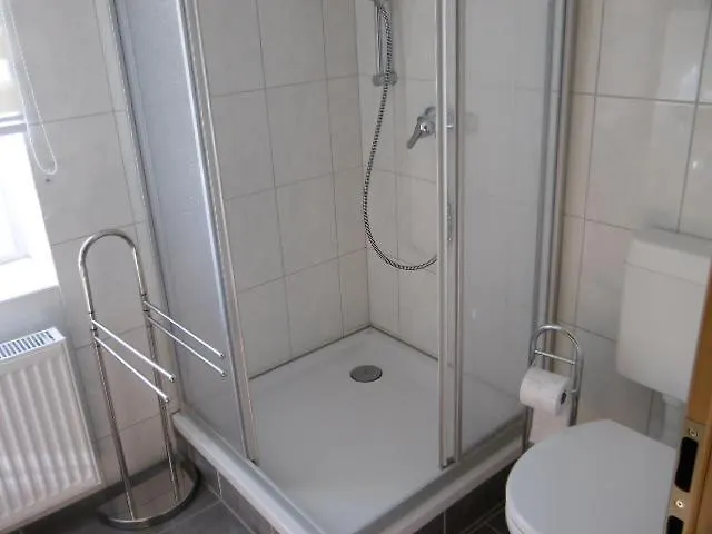 ゲストハウス ,,zum Schwarzen Baer